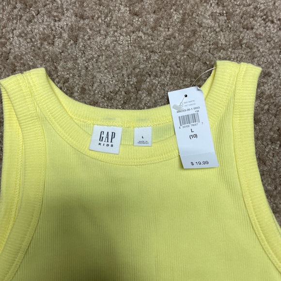 GAP KIDS YELLOW TANK TOP. NWT. SIZE LARGE (10) - Picture 4 of 6